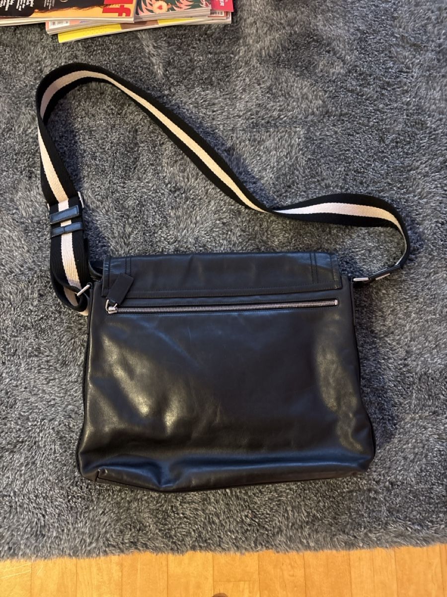 Bally Borse: Bally Messenger Bag, Leder – Usato da Embrach venduto da Dmoney 2