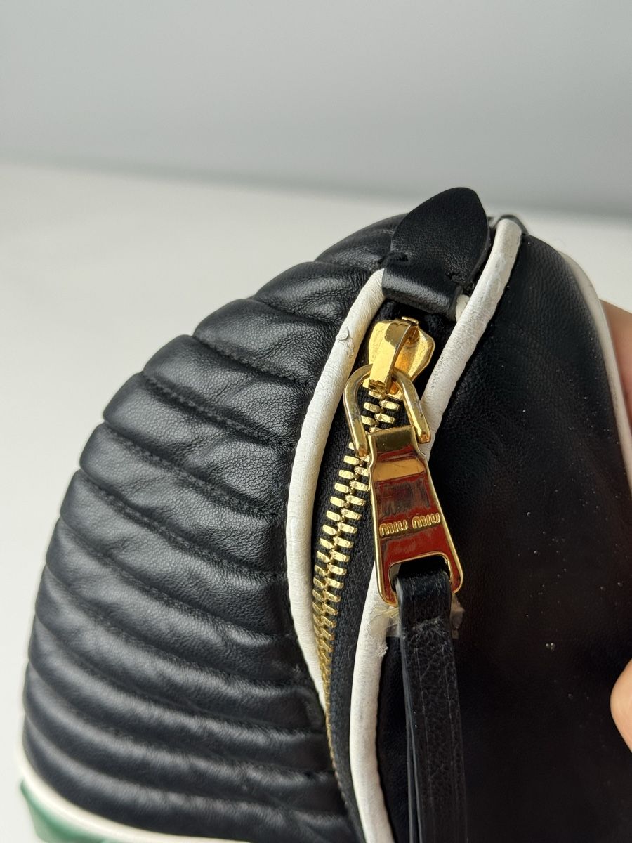 Miu Miu Taschen: Authentic Miu Miu waist bag – Neu (gemäss Beschreibung) aus Baden von T_threads_Archive 7
