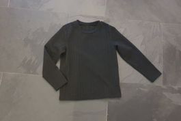 ++ Pullover ++ Gr. 122 / 128 ++ in schwarz ++