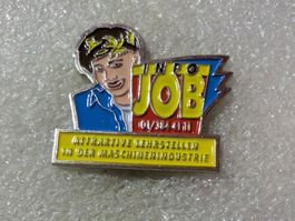 Ansteckpin 103: Info Job