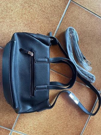 Neue Carpisa Handtasche