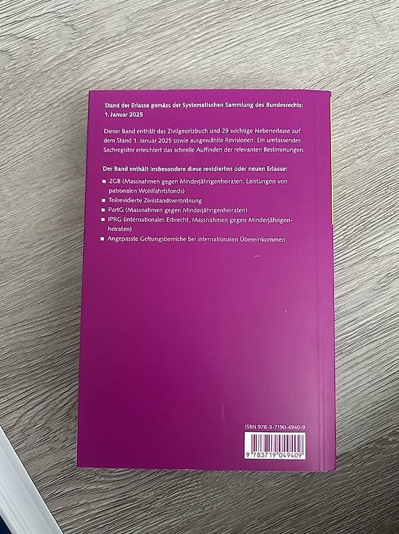 Livres: ZGB 17. Auflage – Neuf avec emballage d'origine à Lenzburg par mir_rnb9 1