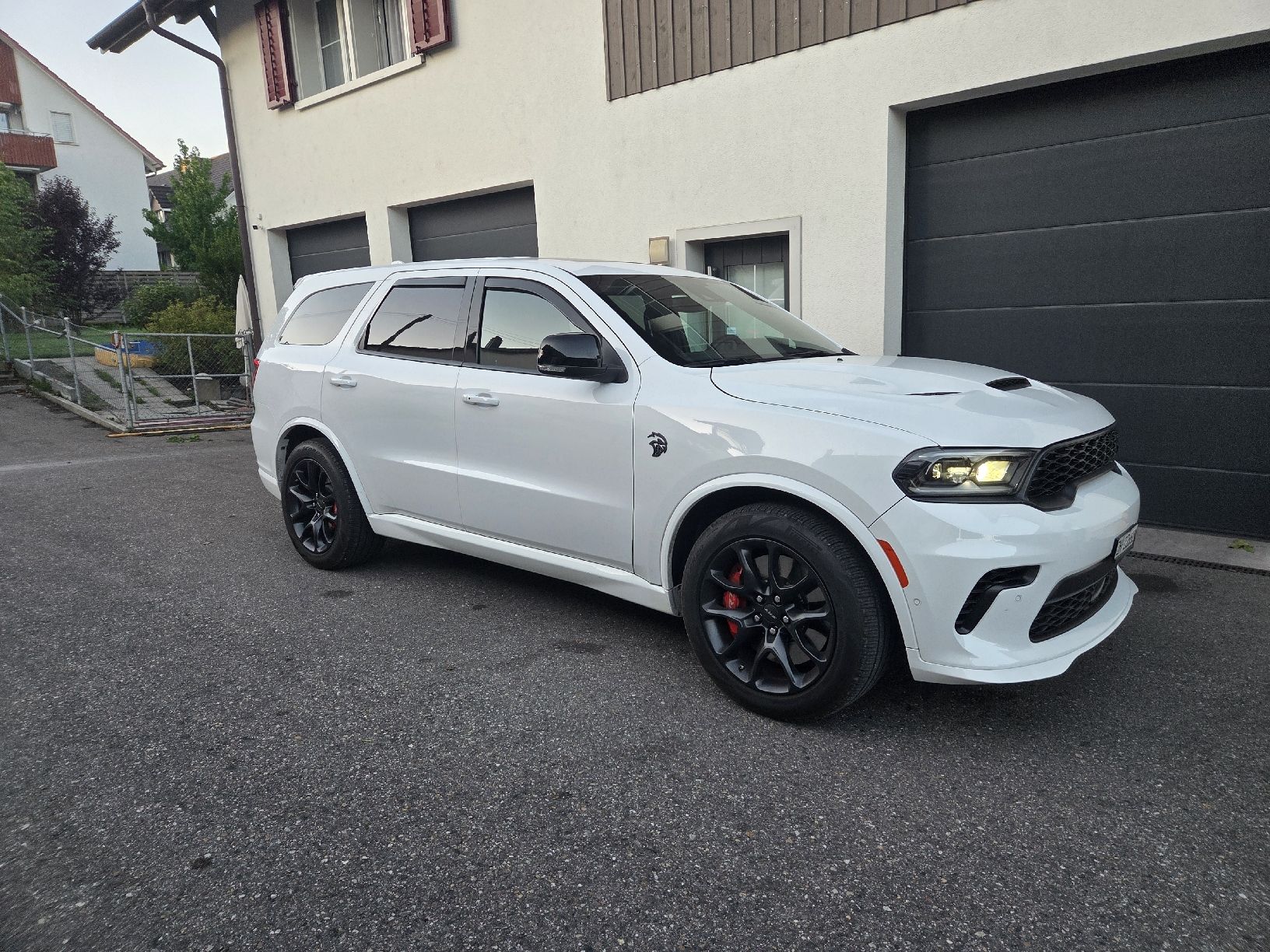 Dodge Autos: DODGE Durango SRT Hellcat (6200 Km) – Gebraucht aus Oberhasli von General-Dealer 2