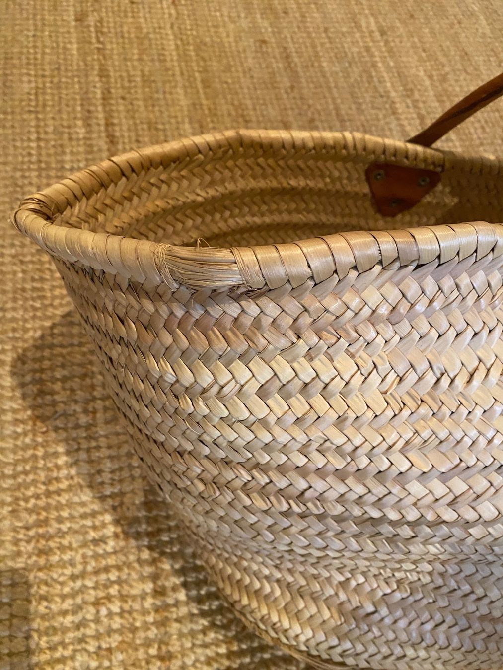 Taschen: Grosse Strandtasche mit Ledergriffen🤍 – Gebraucht aus Alosen von .AMEA. 6