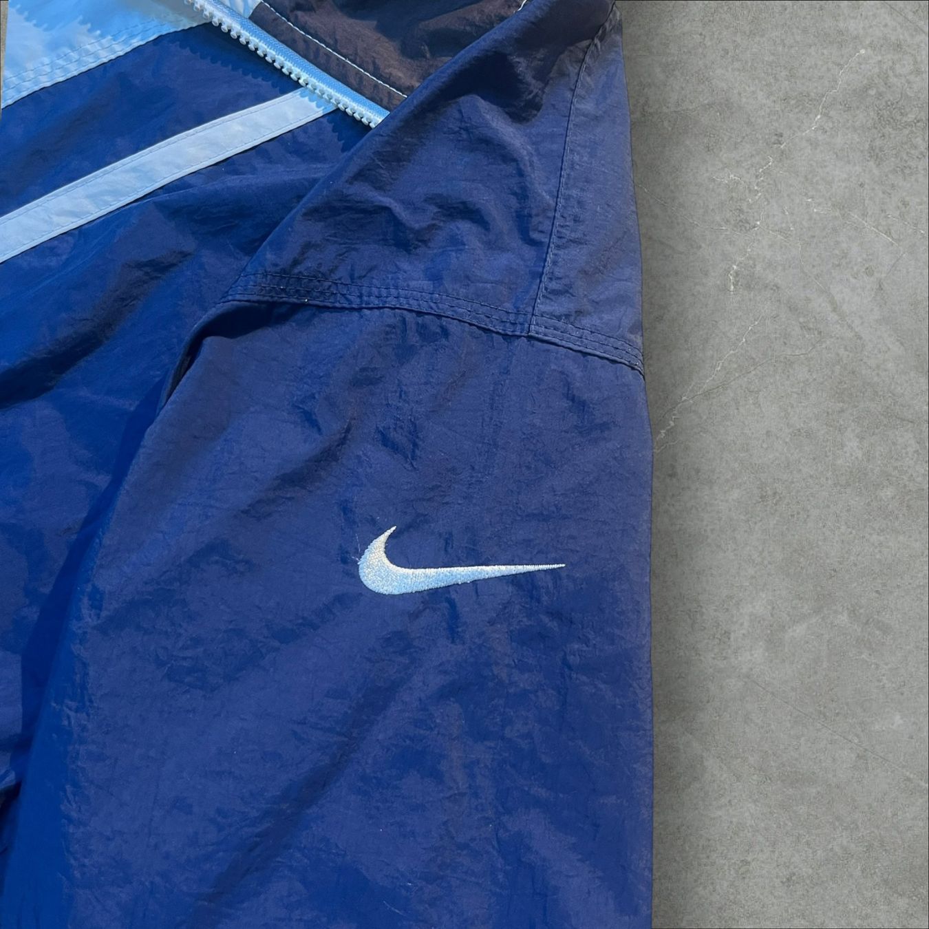 Nike Giacche: Vintage Nike Windbreaker – Usato da Seedorf UR venduto da Romkon 3