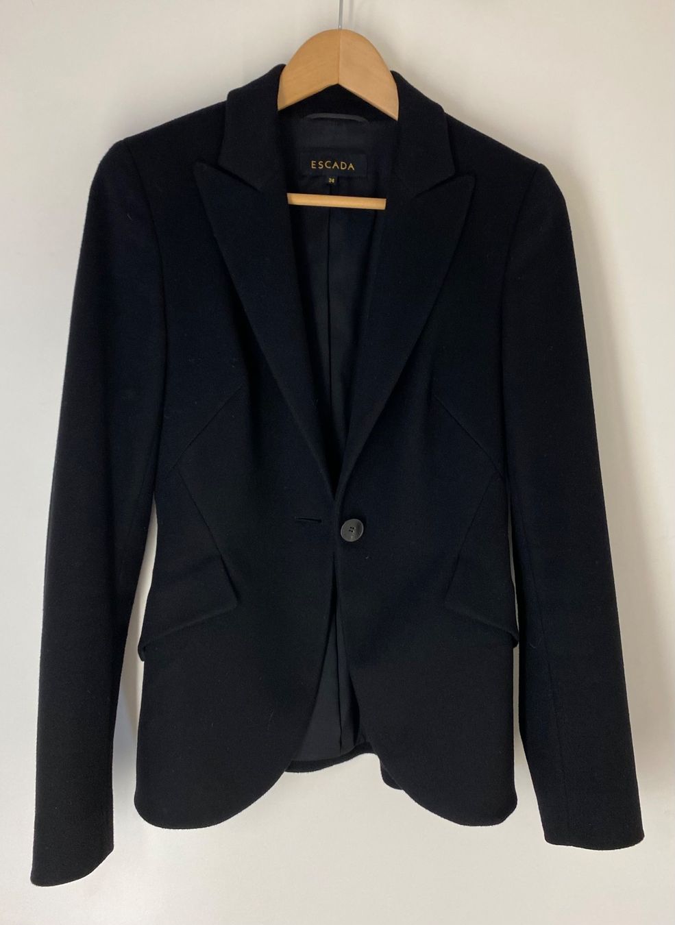 Escada Giacche: Escada Blazer Damen Gr. 34 - 100% Schurwolle – Usato da Frauenfeld venduto da LIL_NA 1