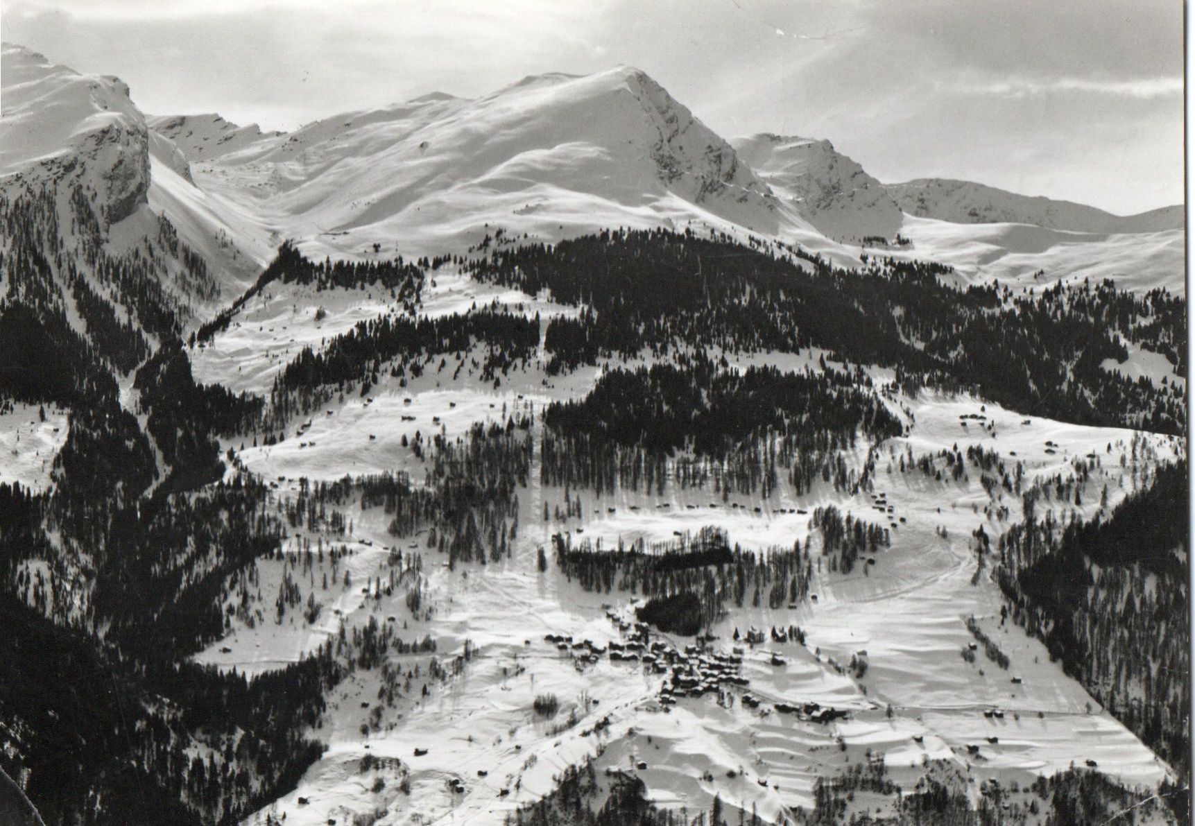 Cartoline postali: Tschiertschen 1400 m. – Usato da Melano venduto da pisonsdro