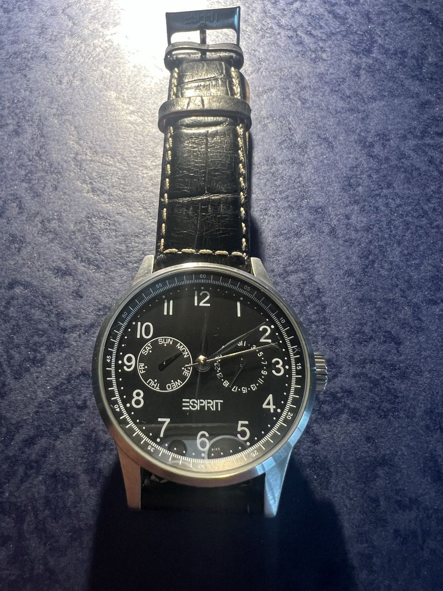 Esprit Montres: Esprit Uhr – D'occasion à Laufen par groove60 5