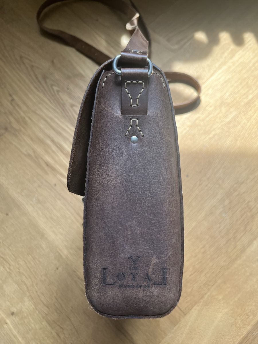 Taschen: Umhängetasche Leder | The Loyal Workshop – Gebraucht aus Zürich von johash 3