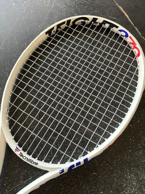 Tecnifibre Racchette: Raquette de tennis Tecnifibre – Usato da Neuchâtel venduto da AnoukP 1