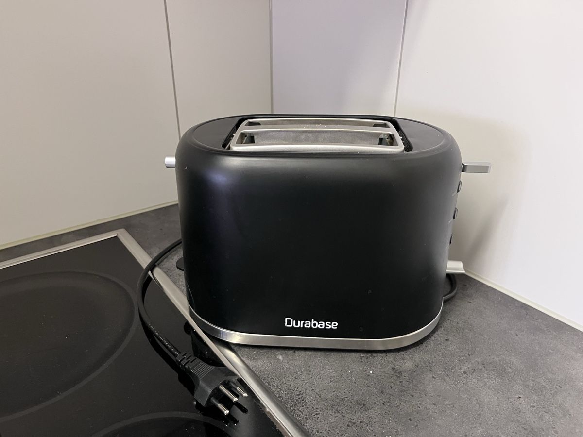Durabase Elettrodomestici da cucina: Toaster Durabase schwarz 2-Schlitz – Usato da Russikon venduto da sparklingvision