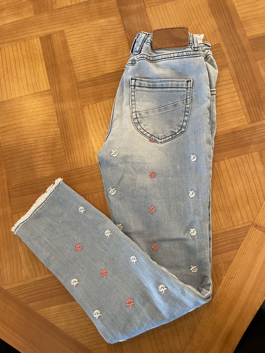 Pantaloni: Jeans 9-10ans ZY girls – Usato da Versoix venduto da Pti-pois 1