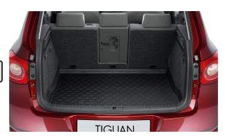VW Tappeti & Tappetini: Gepäckraumschale VW Tiguan 2008-2017 – Nuovo e nell'imballaggio originale da Cham venduto da AMAG_RETAIL_ZUG