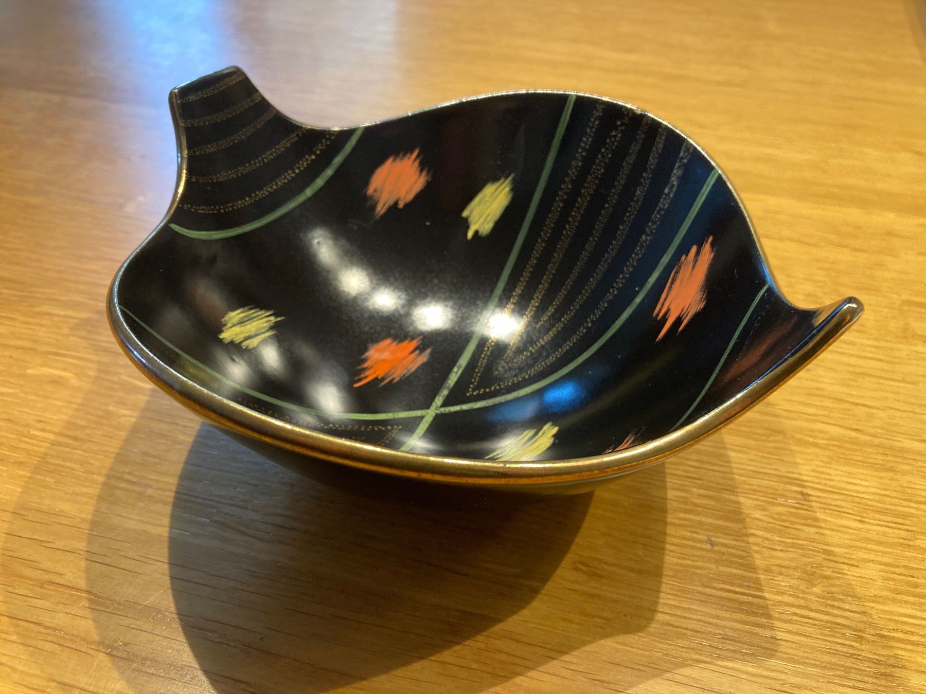 Schalen: Vintage Keramikschale, schwarz gold – Gebraucht aus Winterthur von silen 1