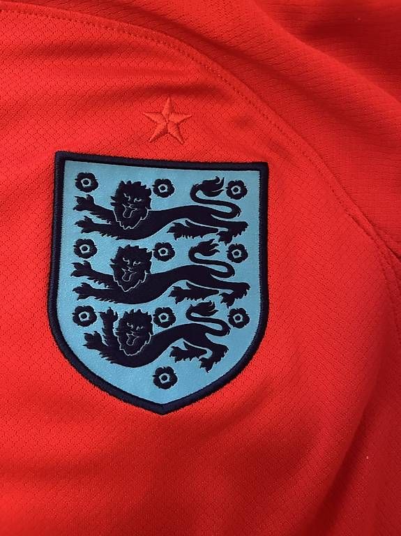 Leibchen & Hosen: Maillot de l'Angleterre  – Gebraucht aus Chavannes-Renens von luc_52p8 1