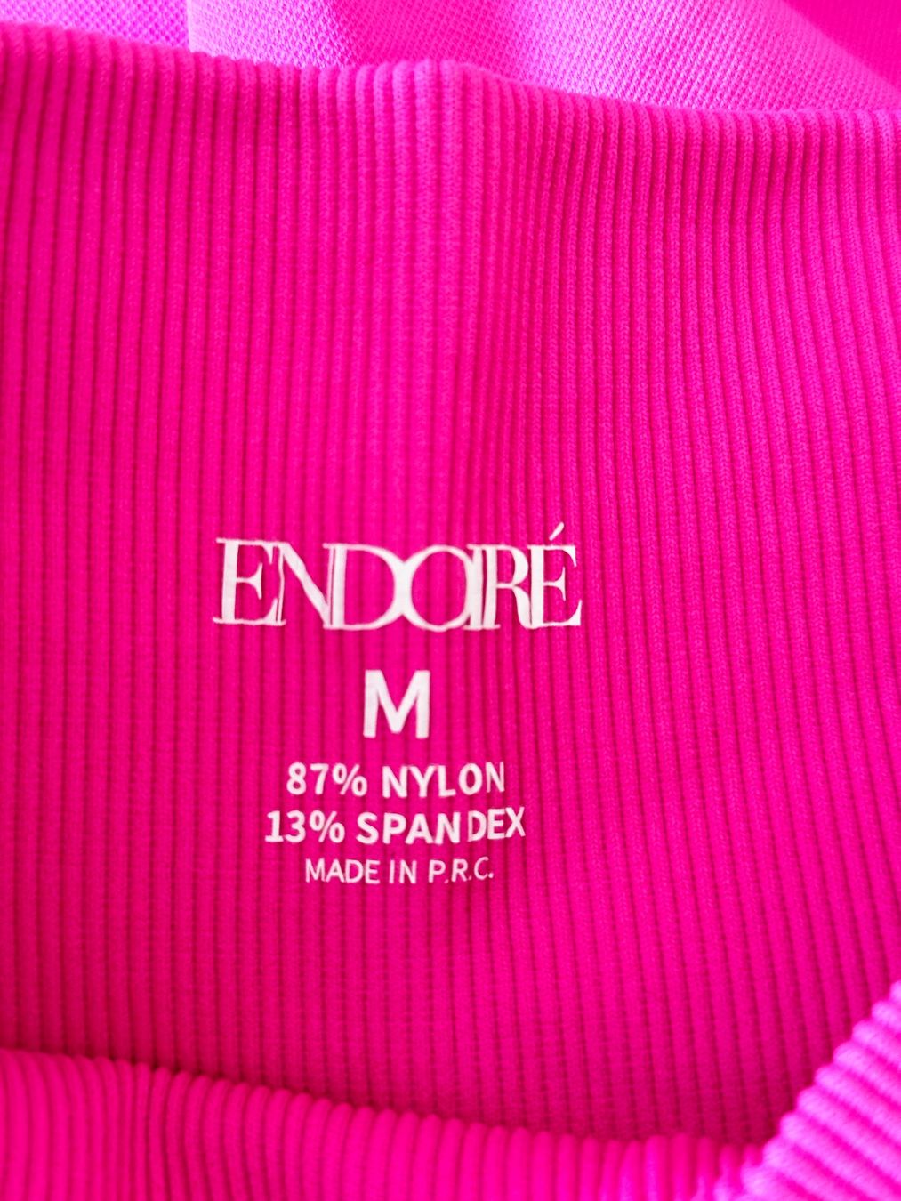 Leggings: ENDOIRÉ V-Shape Leggins Grösse M, pink – Nuovo e nell'imballaggio originale da Eglisau venduto da Brewster1 7