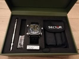 Sector Compass Uhr
