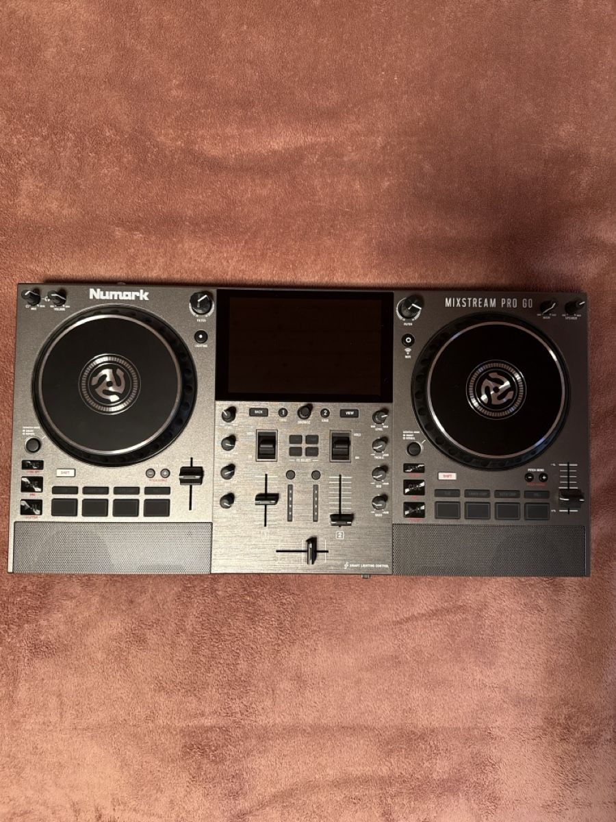 Numark Mischpulte: Numark MIXSTREAM PRO GO DJ Controller guter Zustand – Gebraucht aus Höchstetten von Daniele40