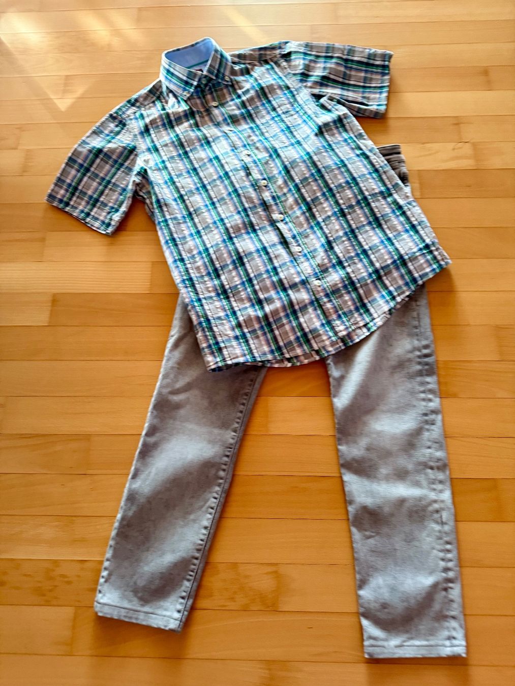Camp David Lotti di vestiti: Outfit Camp David Hose und passendes Casa Moda Hemd – Usato da Wallbach venduto da 10merlin