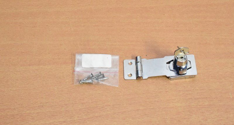 Schlösser: Schloss für Keller oder Abstellraum – Neu (gemäss Beschreibung) aus Uster von computerklinika 1