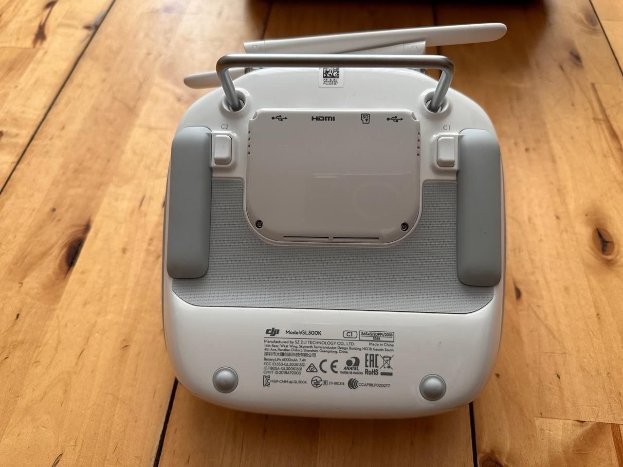 DJI RC Modellbau: DJI Phantom 4 PRO+ V 2.0 - 4K Profi Drohne – Gebraucht aus Frick von itt_rf2m 3