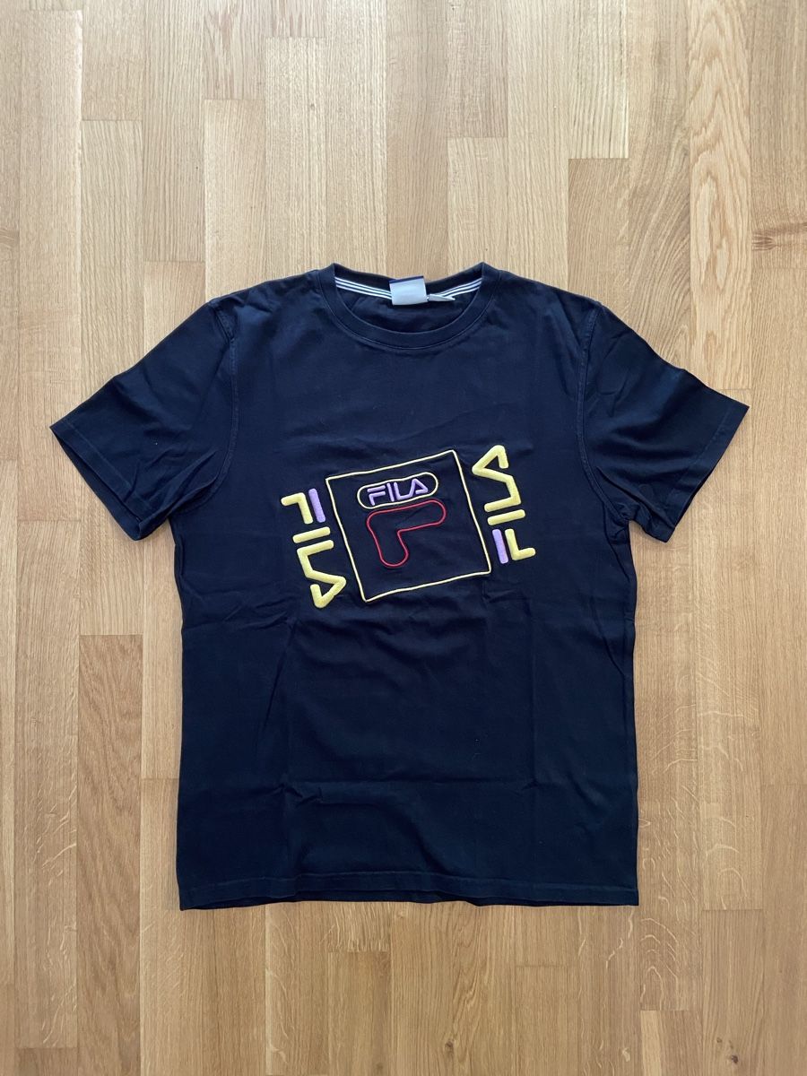 Fila T-shirt: Fila limited edition T-Shirt / Tee – Usato da Thayngen venduto da golazo_vines
