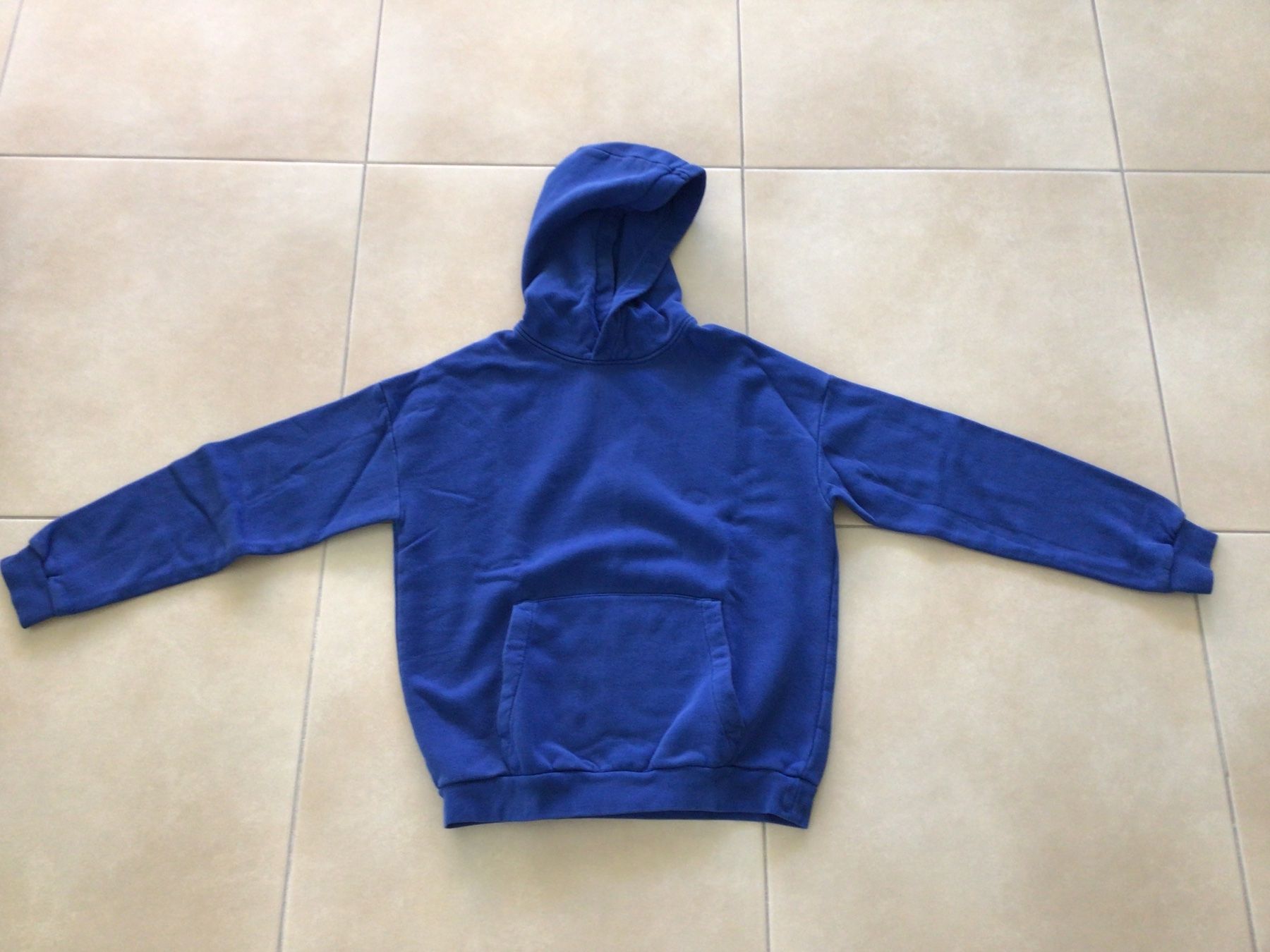 H&M Maglioni & Felpe: Blauer Kapuzenpullover, Grösse 158/164 – Usato da Frauenfeld venduto da Stehojen