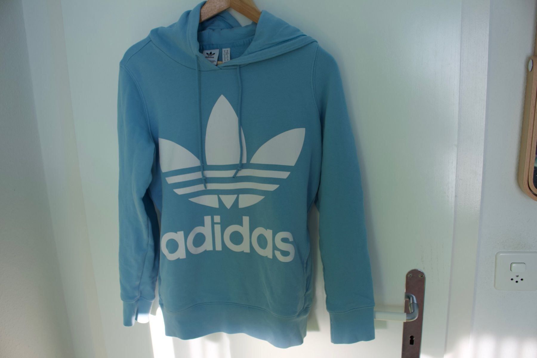 Adidas Pulls & Sweat-shirts: ADIDAS PULLOVER GRÖSSE 32 – D'occasion à ZUFIKON par SULMI01 6