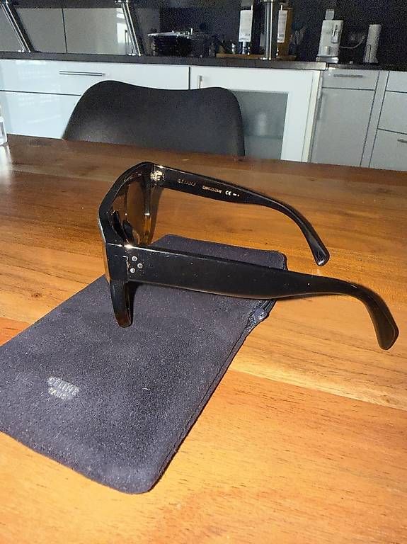 Celine Occhiali & Lenti: Lunette de soleil Céline – Usato da Collombey venduto da por_s5dt 3