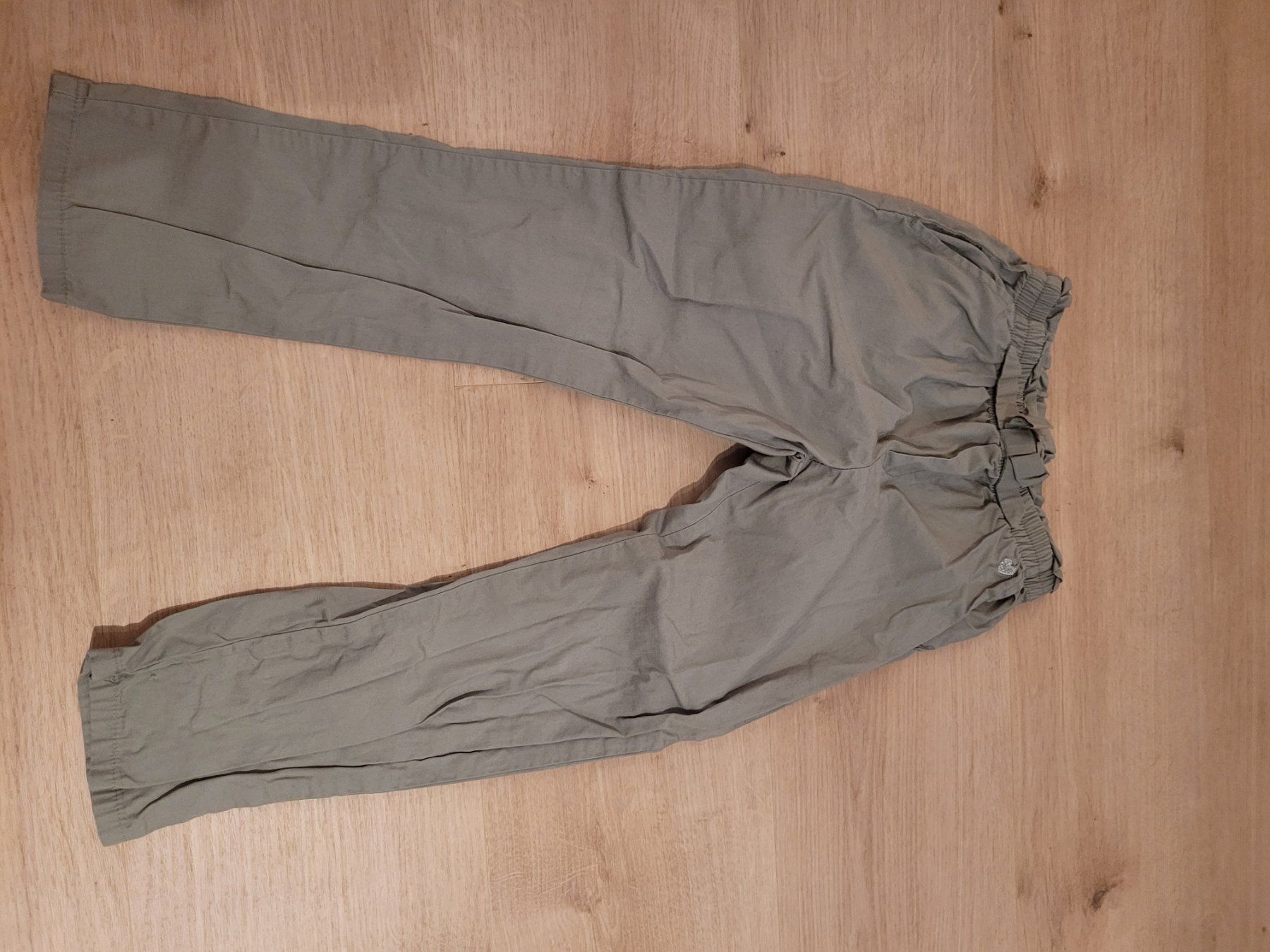 Pantaloni: Leichte Hose Grösse 116 – Usato da Lupsingen venduto da sta_wgg5 1