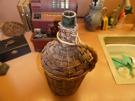 Korbflasche , Korbgeflecht, Glasballon, Antik