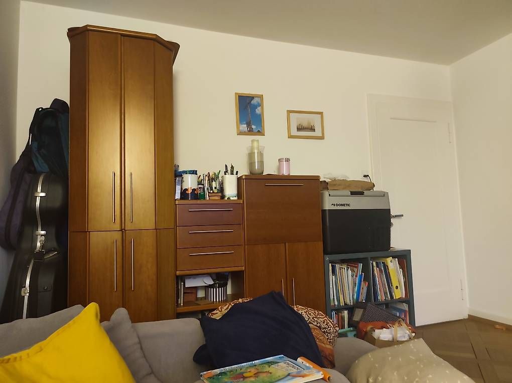 Armadi: 12. oder 13.09. abholen: Schränke zu vergeben – Usato da Zürich venduto da deb_v85f