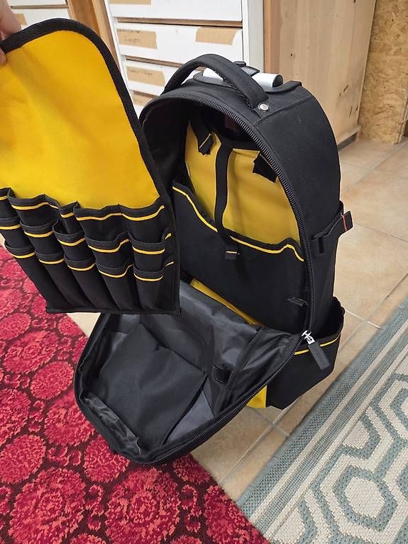 Stanley Valigie: Stanley Werkzeugrucksack Trolley Rucksack Fatmax – Usato da Schüpfen venduto da Oblivion2013 2