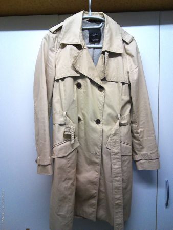 Trenchcoat Mango Basic Gr. 36 beige mit Gürtel