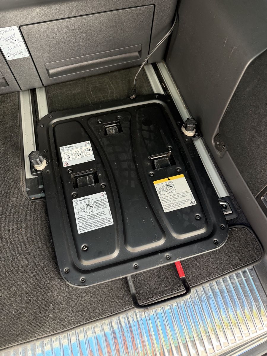 Kühlschränke & Kühlen: Original Volkswagen Kühl- und Warmhaltebox – Gebraucht aus Grenchen von Ps04 2