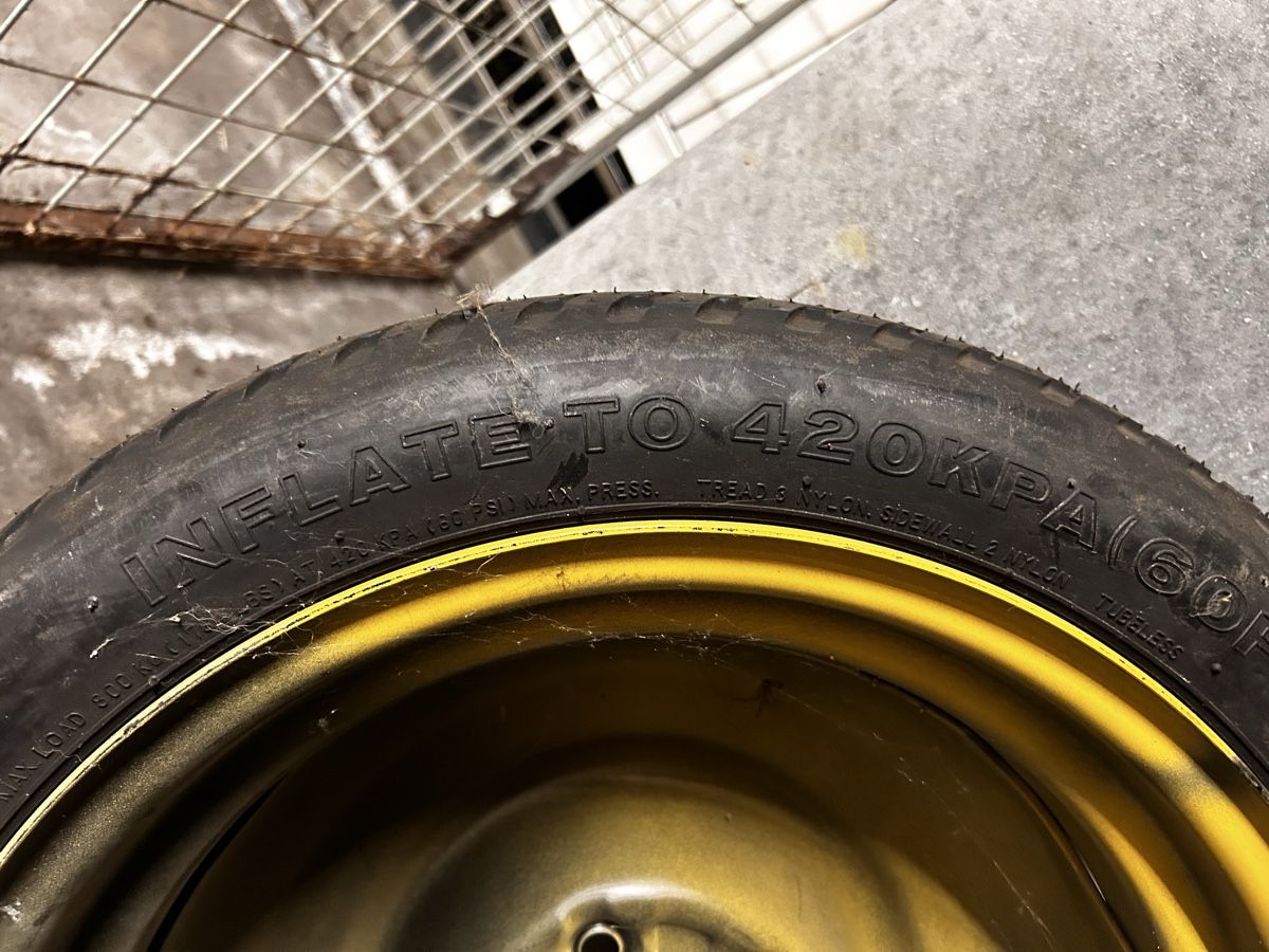 Pneus & Roues: Reserverad – D'occasion à Basel par BAD-1 2
