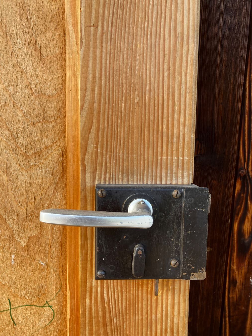 Porte: Schöne Holztür – Usato da Matzendorf venduto da niraluma 3