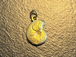 Muschel Kettenanhänger 750 Gold