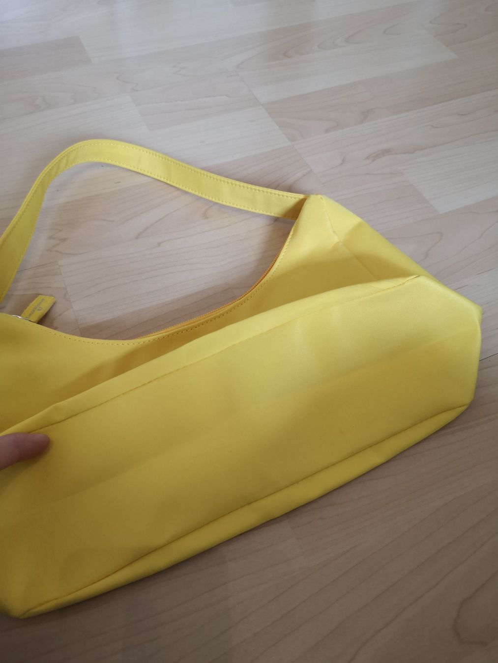 Borse da donna: Handtasche gelb – Usato da Büttikon AG venduto da PAM120319 3