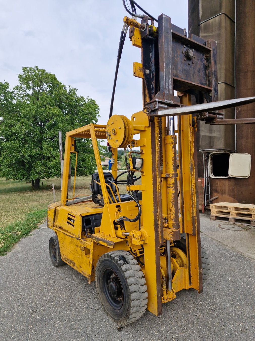 Komatsu Chariots à fourches & chariots élévateur: Gabelstapler Komatsu – D'occasion à Nennigkofen par Adischl 1