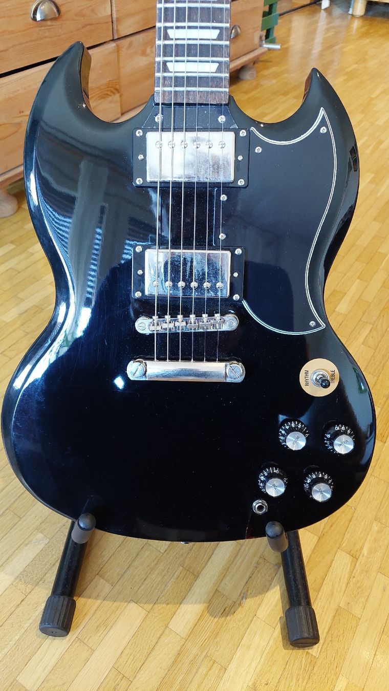Epiphone Strumenti musicali: Studio Epiphone SG 400 PRO – Usato da GENEVE venduto da gloogloo 8