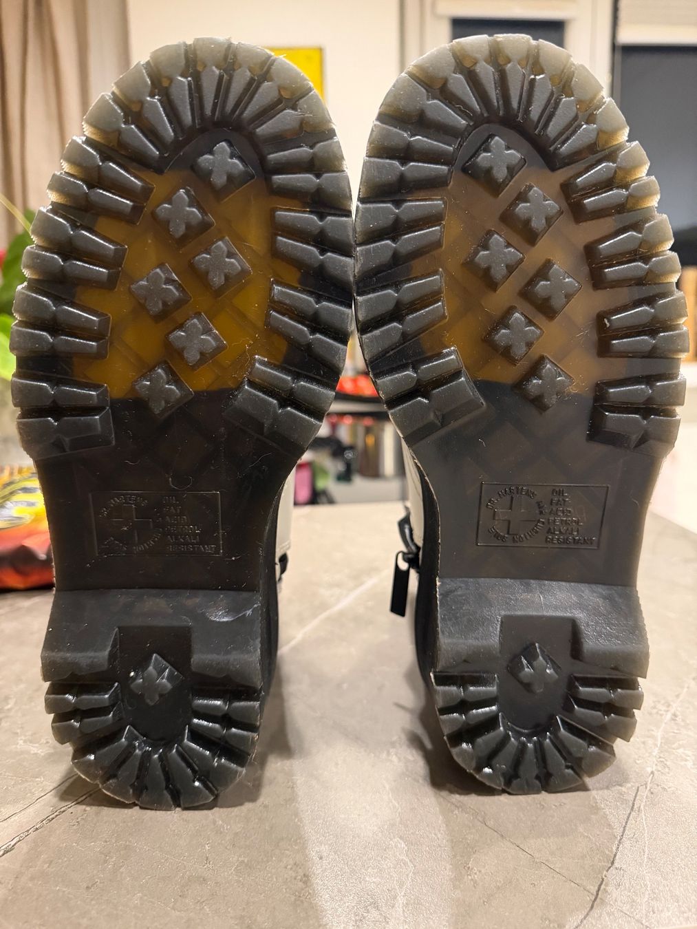 Dr. Martens Damenschuhe: Dr. Martens Plateau Boots – Neu (gemäss Beschreibung) aus Meilen von laraherre 3