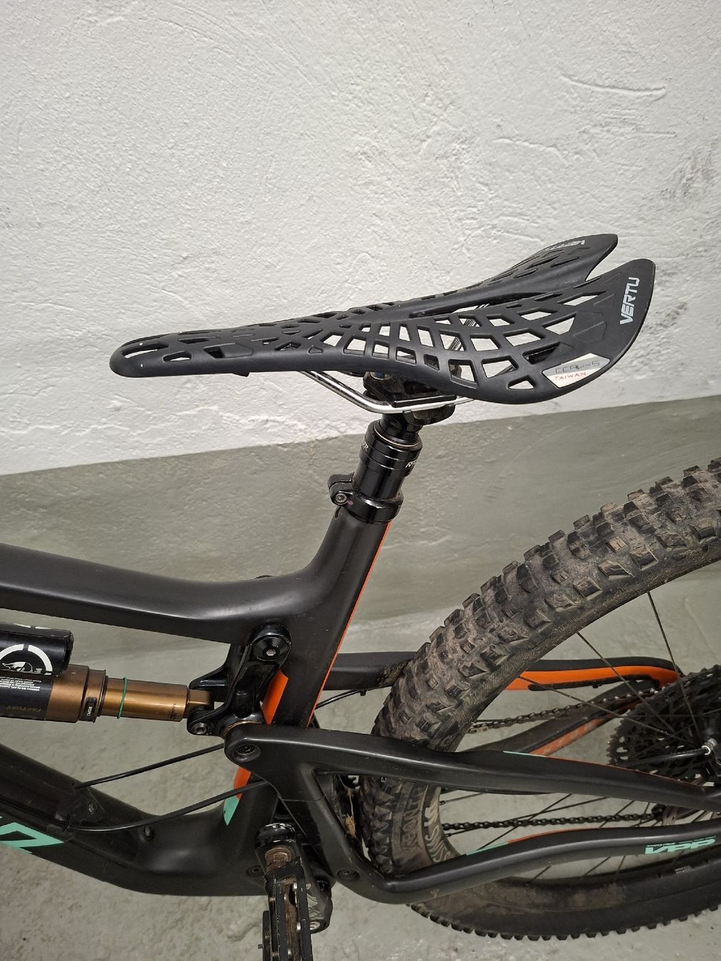 Santa Cruz Biciclette: Santa Cruz Hightower – Usato da Zürich venduto da dmd_b2lz 1