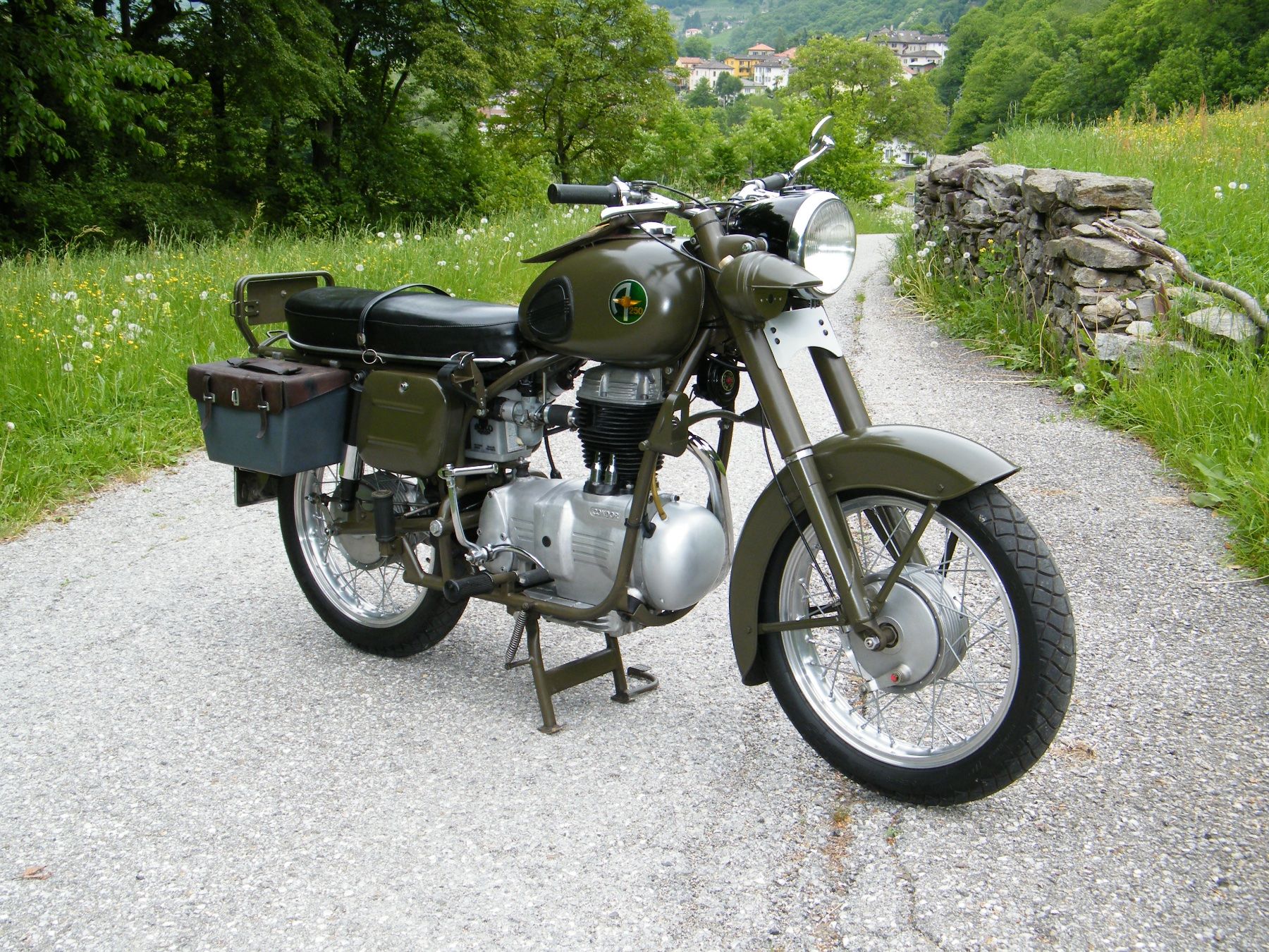 Route: Condor A250 – D'occasion à Carabbia par petreke