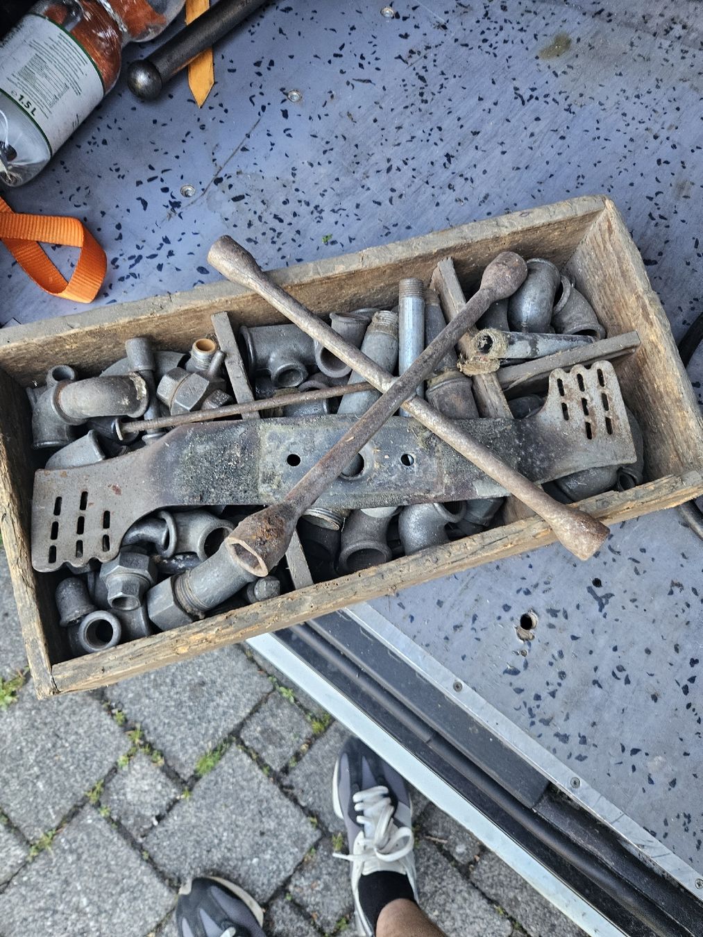 Tutti gli attrezzi: Lot Werkzeug  – Usato da Rickenbach b. Wil venduto da nic_8ljr 6