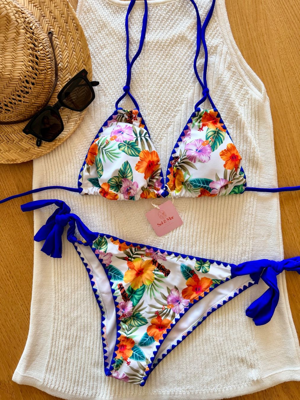 Costumi da bagno & Bikini: Damen Bikini Blau Blumen Gr. M – NEU – Gratis Versand – Nuovo e nell'imballaggio originale da Gockhausen venduto da van_82kh
