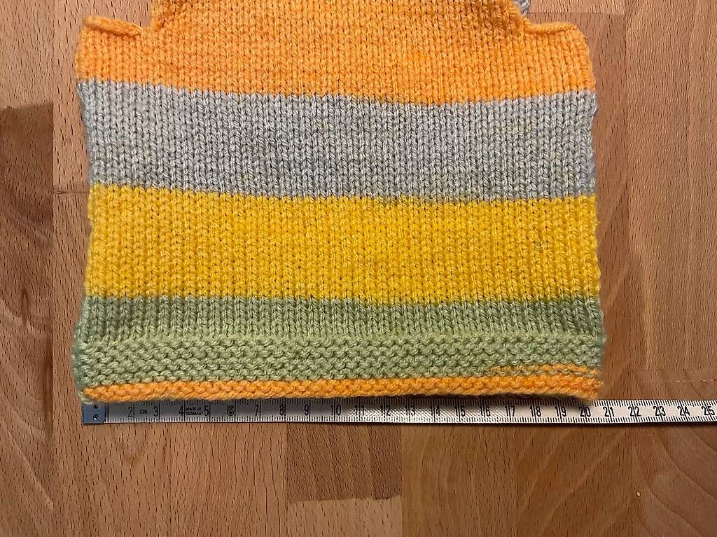 Pullover & Sweatshirts: Pullunder 👕- 🟠🟢🔵 handgestrickt - ab Geburt - NEU – Neu (gemäss Beschreibung) aus Krauchthal von Handmade_Hub 3