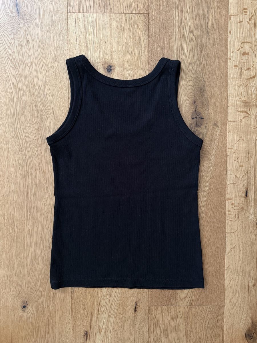 Top: Uniqlo - Top, Gr. S – Usato da Interlaken venduto da fbnscl 4