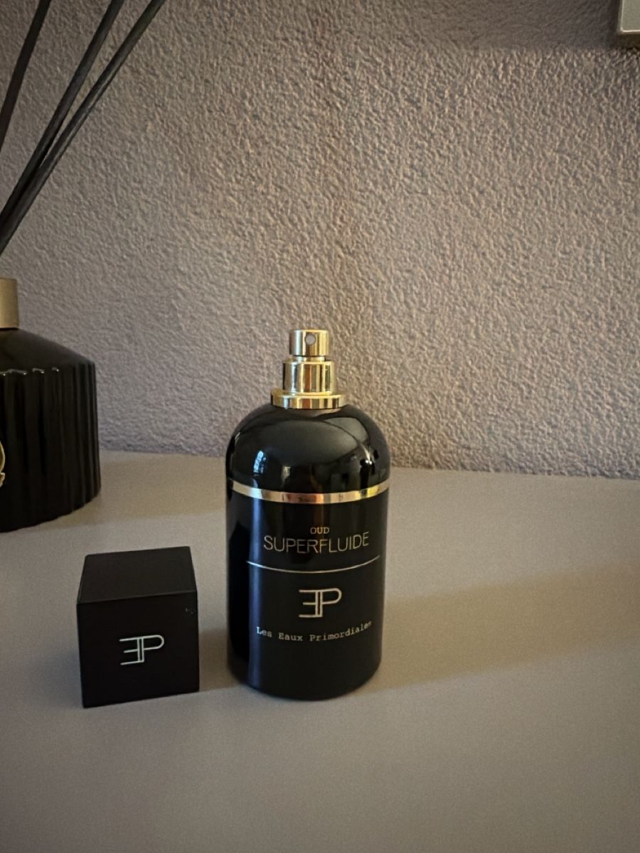 Profumi & Eau de Toilette: EP Oud Superfluide Eau de Parfum 100ml Full – Nuovo (secondo la descrizione) da Zürich venduto da mro_d2d8