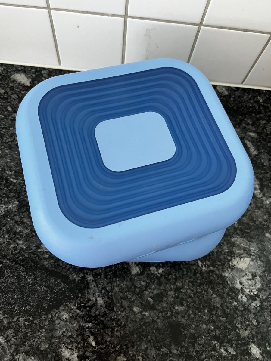 Tupperware Behälter & Ähnliches: Original Tupperware Boxen 22x22x6cm – Gebraucht aus Toffen von Vanessa_Germann 1